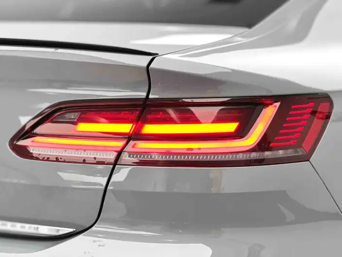 Volkswagen CC 2023 Model 380TSI Eye-catching version – фото 10
