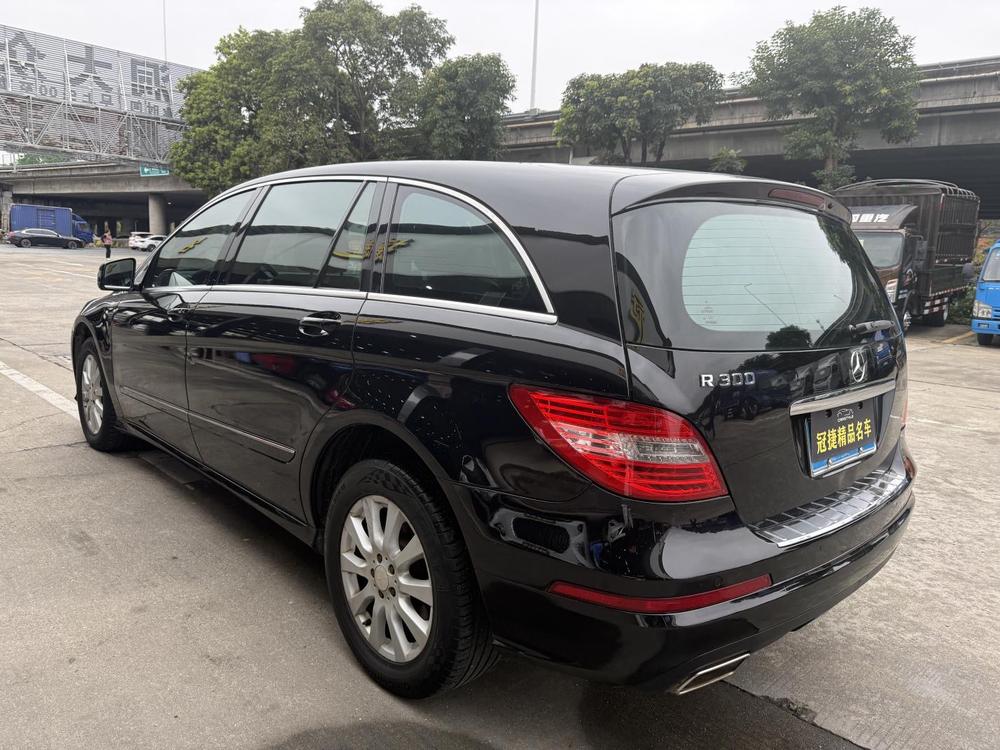 Mercedes-Benz R-Class 2010 модификация R 300 L Business – фото 4