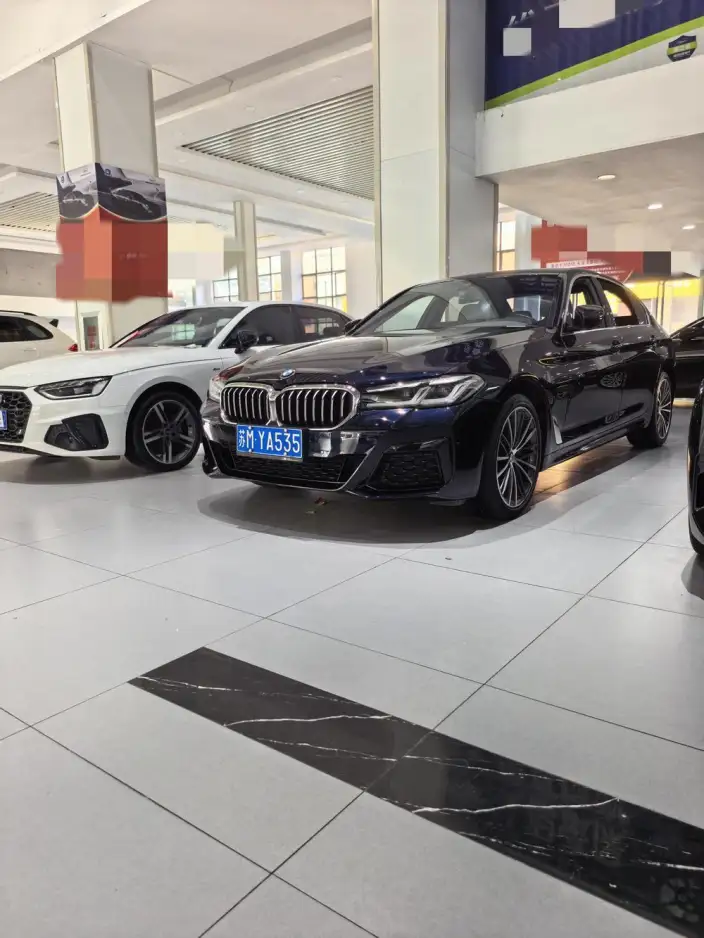 BMW 5 Series 2022 Model 530Li Leading Model M Sports Set – фото 1