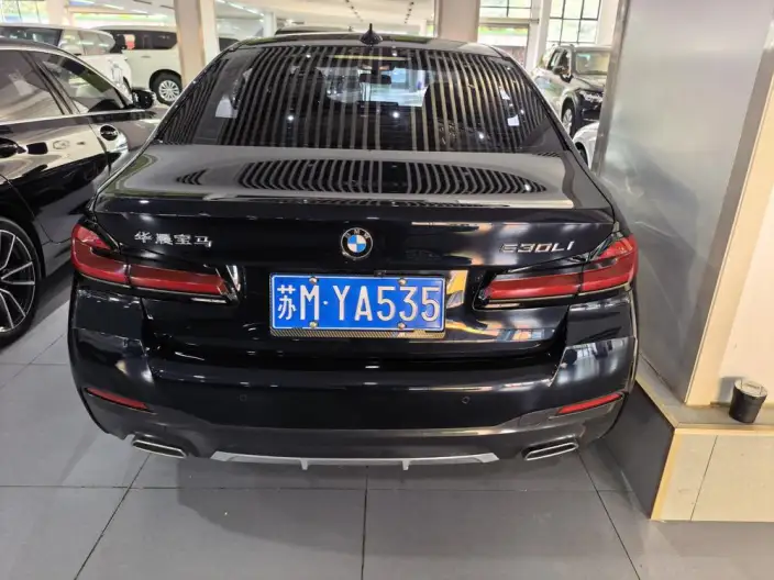 BMW 5 Series 2022 Model 530Li Leading Model M Sports Set – фото 4