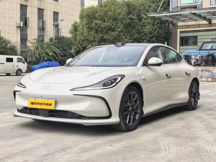 IM L6 2024 Model Max Standard Edition 75kWh