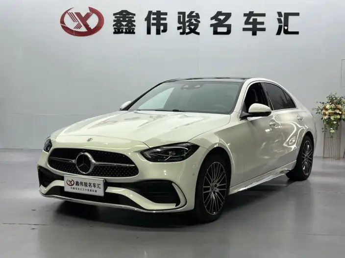 Mercedes-Benz C-Class 2026 Model C 260 L Sports sedan – фото 1