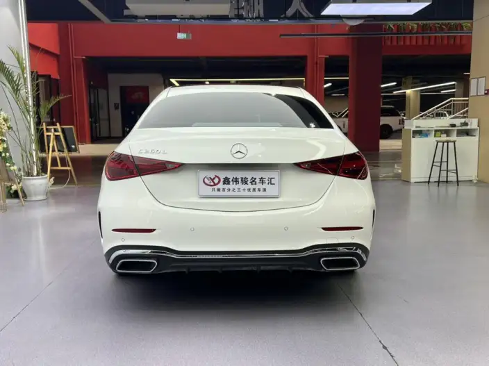 Mercedes-Benz C-Class 2026 Model C 260 L Sports sedan – фото 5