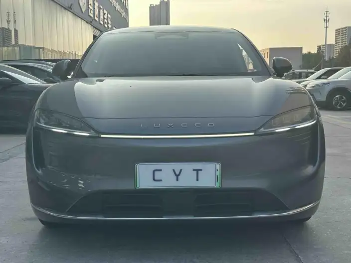Luxeed R7 2024 Model EV 82kWh Pro Rear Drive Edition – фото 2