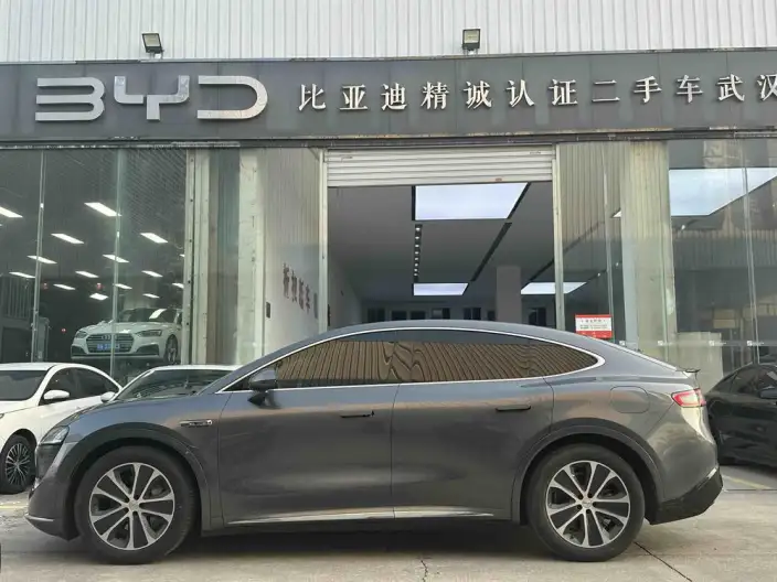 Luxeed R7 2024 Model EV 82kWh Pro Rear Drive Edition – фото 3