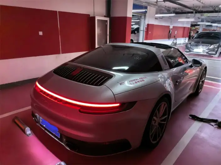 PORSCHE 911 2023 Model Targa 4 3.0T – фото 4