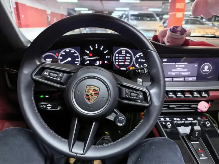 PORSCHE 911 2023 Model Targa 4 3.0T – фото 9