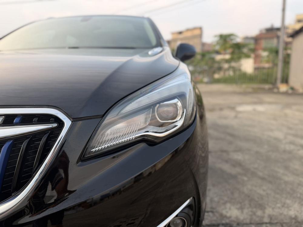 Buick Envision 2018 28T AWD Elite – фото 8
