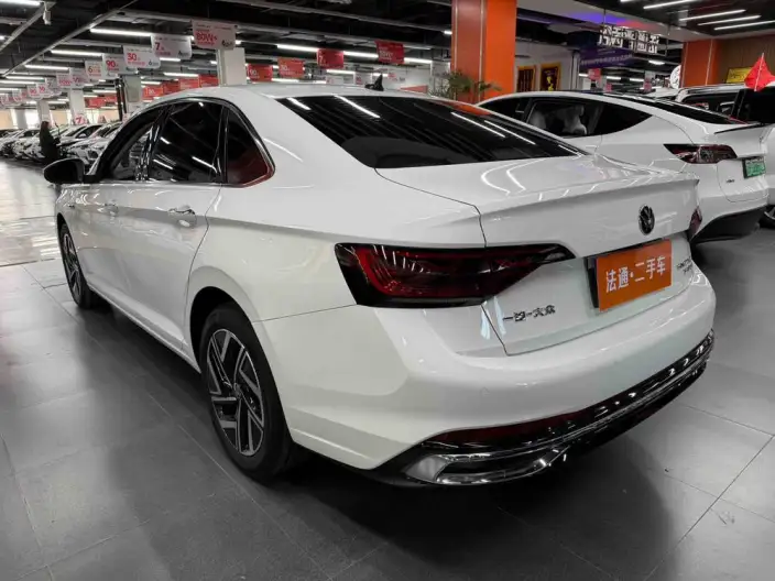 Volkswagen Sagitar 2023 Model 280TSI DSG Beyond Edition – фото 4