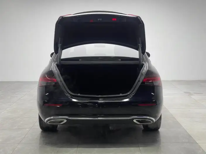 Mercedes-Benz E-Class 2022 Model E 300 L Fashion Model sedan – фото 4