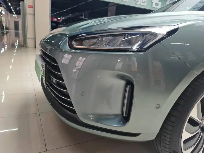 Aito M5 2022 Model Extended Range 4WD Flagship Edition – фото 8