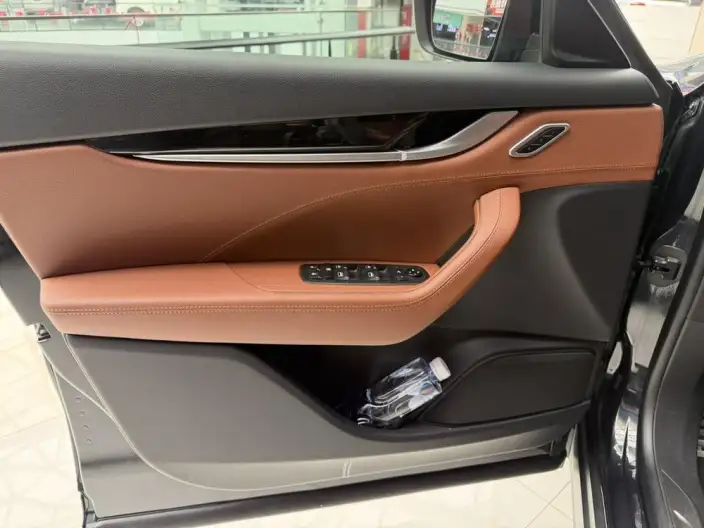 Levante 2021 Model 3.0T Standard Edition – фото 6