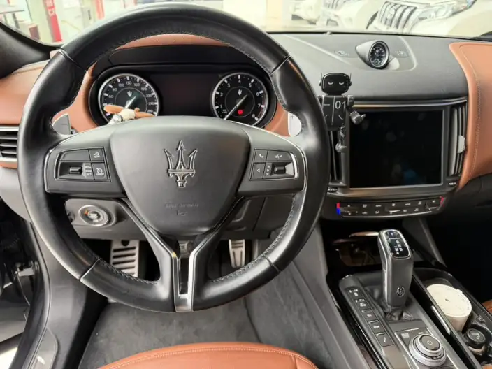 Levante 2021 Model 3.0T Standard Edition – фото 8