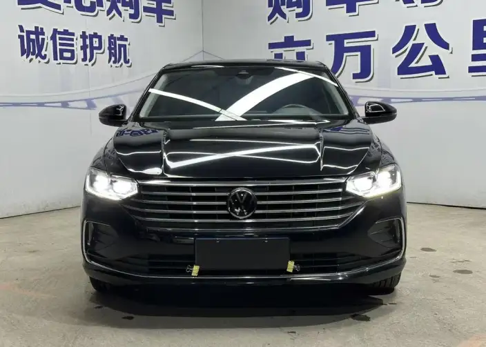 Volkswagen Lavida 2023 Model Facelift 1.5L Automatic Five million editions – фото 2