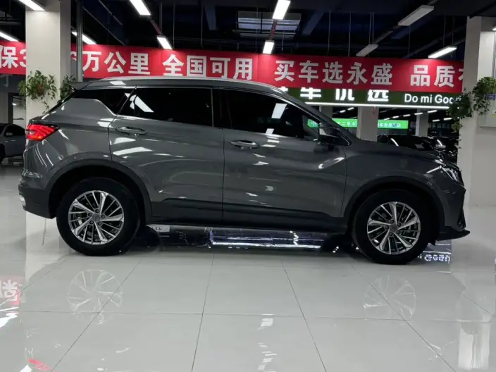 Geely Binyue 2023 Model 1.4T Manual Gold Edition – фото 8