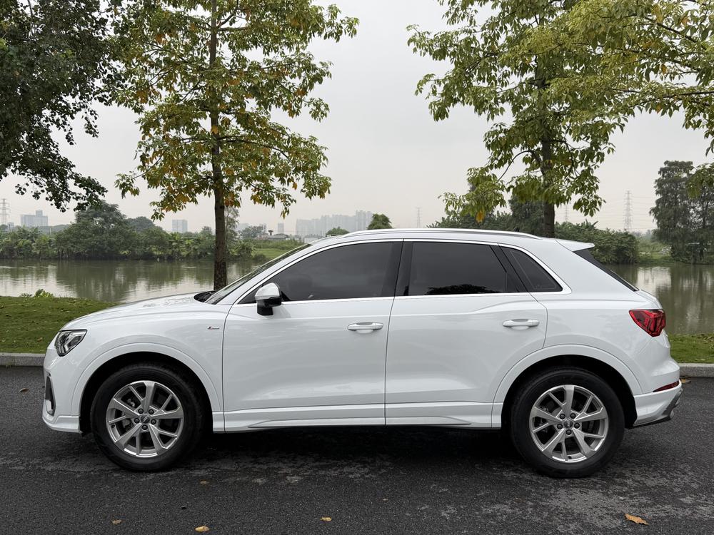 Audi Q3 2020 35 TFSI Advanced Sport – фото 3
