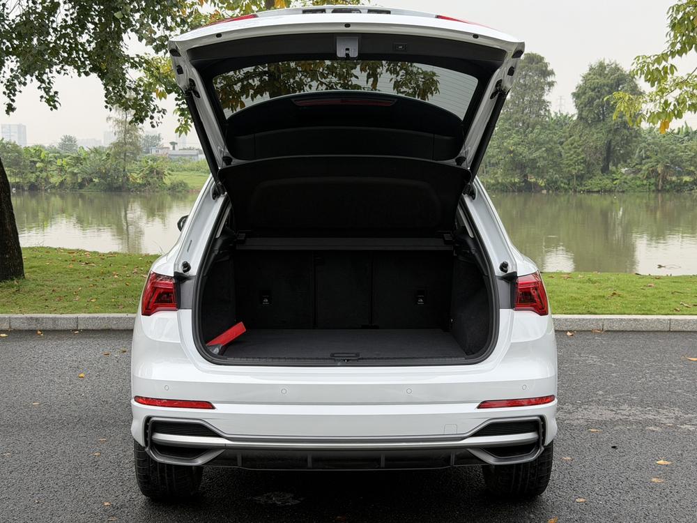 Audi Q3 2020 35 TFSI Advanced Sport – фото 16