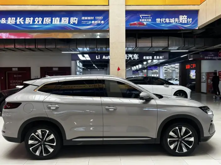 BYD Song PLUS EV 2024 Model Honor Edition 520KM Luxury Model – фото 7