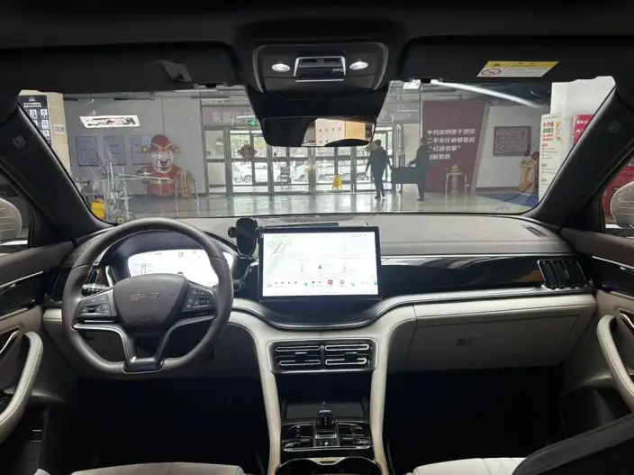 BYD Song PLUS EV 2024 Model Honor Edition 520KM Luxury Model – фото 9