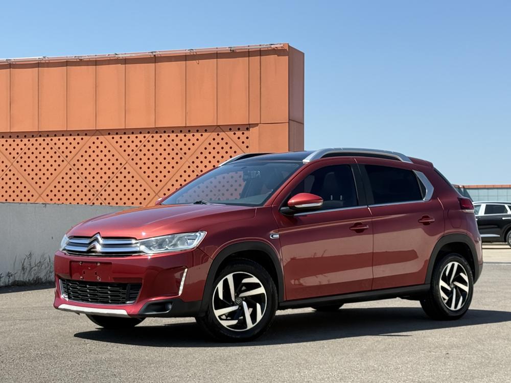 Citroën C3-XR 2015 модификация 1.6L автоматическое Intelligent