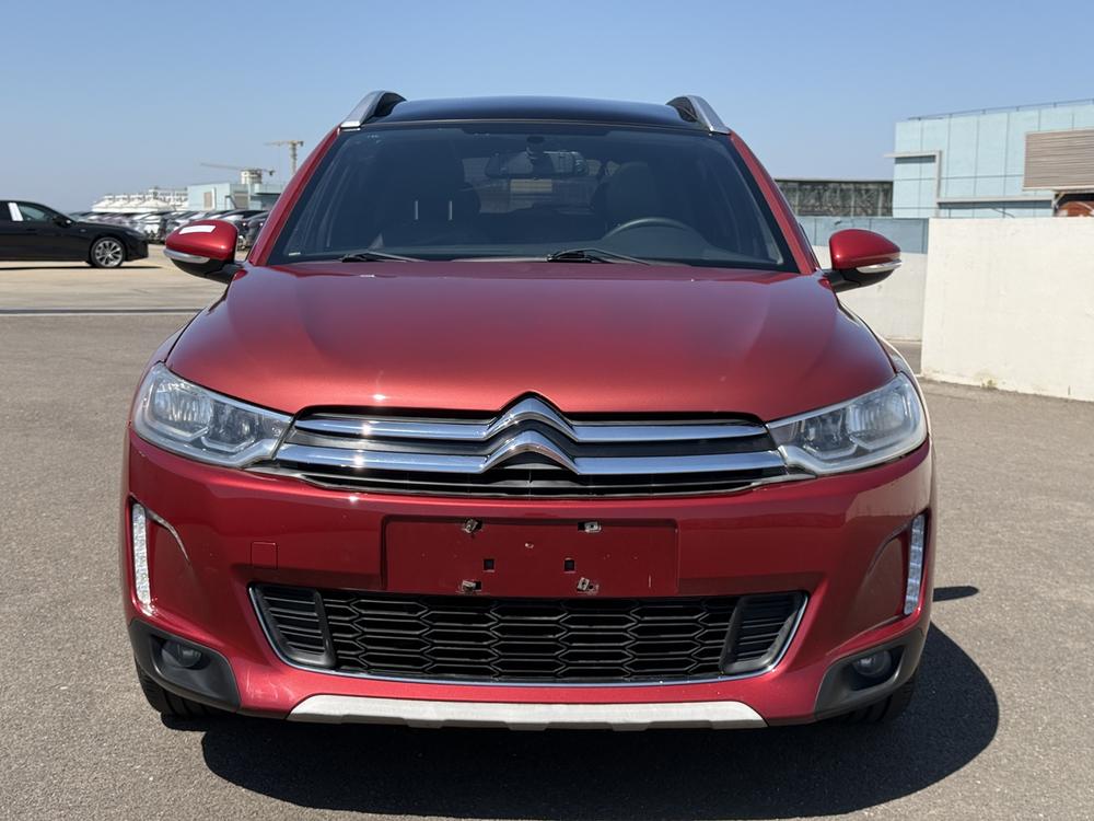 Citroën C3-XR 2015 модификация 1.6L автоматическое Intelligent