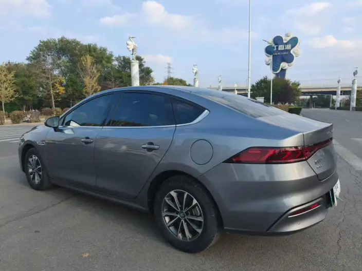 BYD Qin PLUS DM 2023 Model DM-i Champion Edition 55KM Leading Model – фото 4