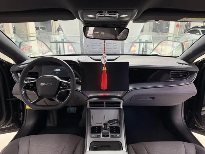 BYD Seal 07DM 2024 Model DM-i 125KM Luxury Model – фото 7
