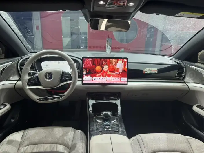 BYD Han DM 2025 Model DM-i 125KM Elite Model – фото 10