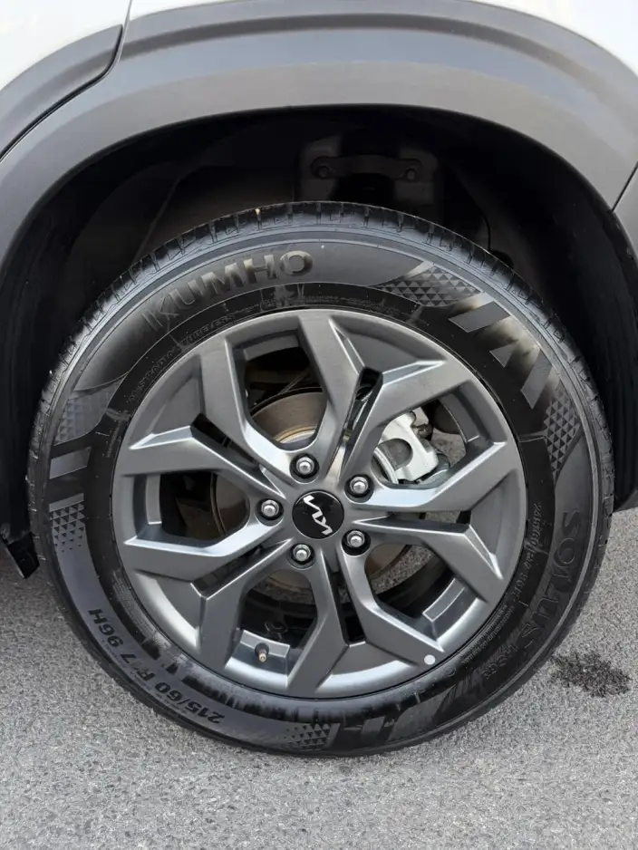 Kia Seltos 2023 Model 1.5L IVT Deluxe Edition – фото 7