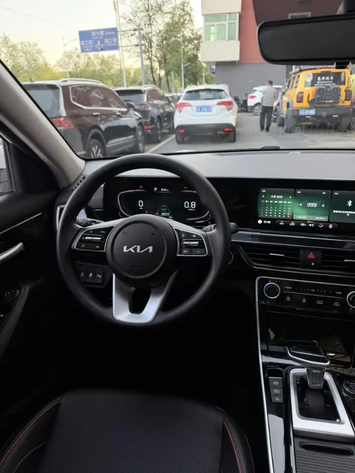 Kia Seltos 2023 Model 1.5L IVT Deluxe Edition – фото 10