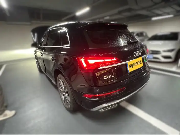 Audi Q5L 2022 Model Facelift 45T Luxury Dynamic Model – фото 4