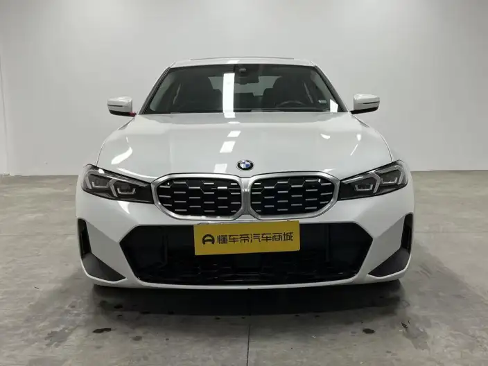 BMW 3 Series 2025 Model 325Li M Sports Set – фото 2