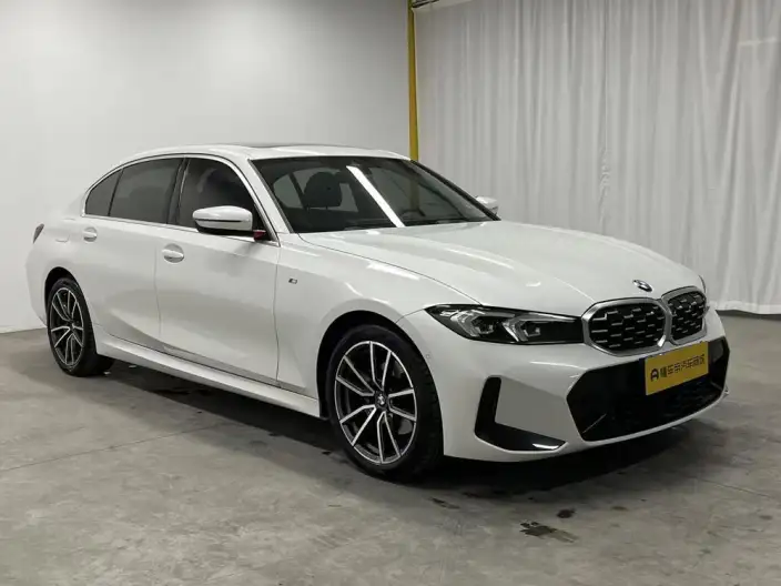 BMW 3 Series 2025 Model 325Li M Sports Set – фото 3