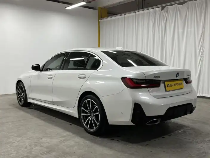 BMW 3 Series 2025 Model 325Li M Sports Set – фото 5