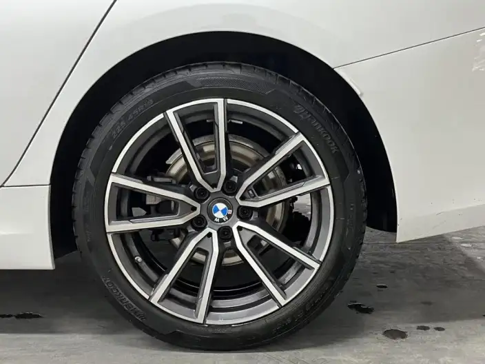 BMW 3 Series 2025 Model 325Li M Sports Set – фото 9