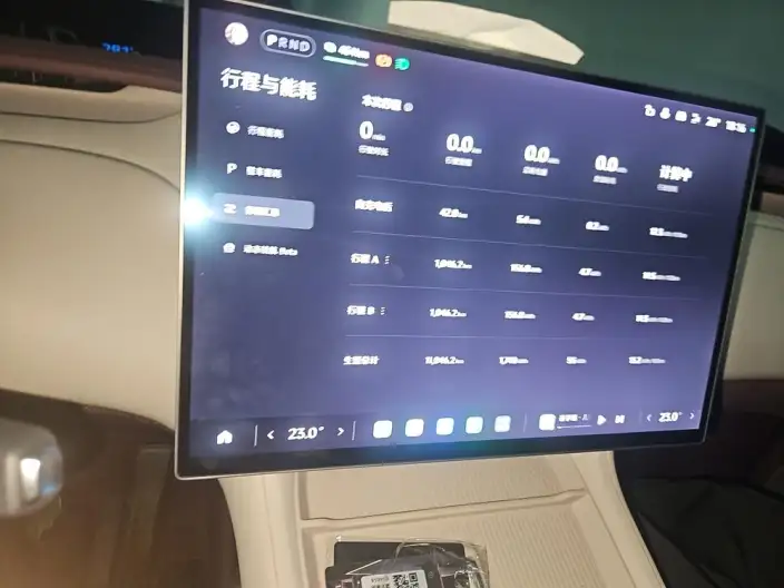 Xiaomi YU7 2025 Model Rear Drive Long Battery Life Pro Edition – фото 8