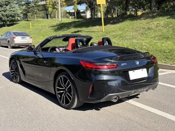 BMW Z4 2023 Model sDrive 25i M Sports Night Set – фото 4