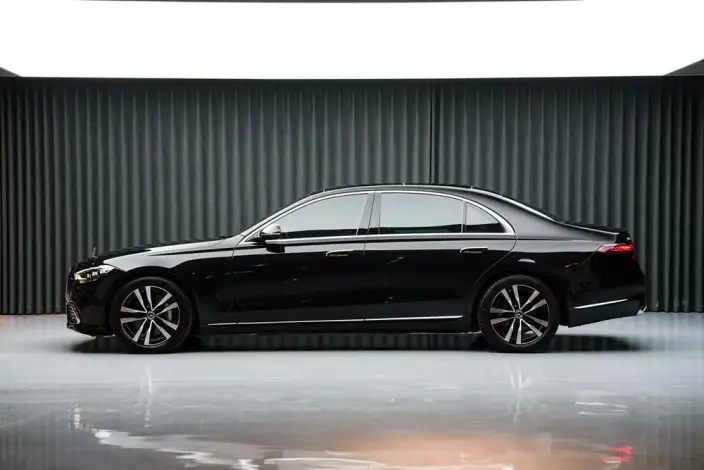 Mercedes-Benz S-Class 2023 Model S 400 L Luxury Model – фото 4