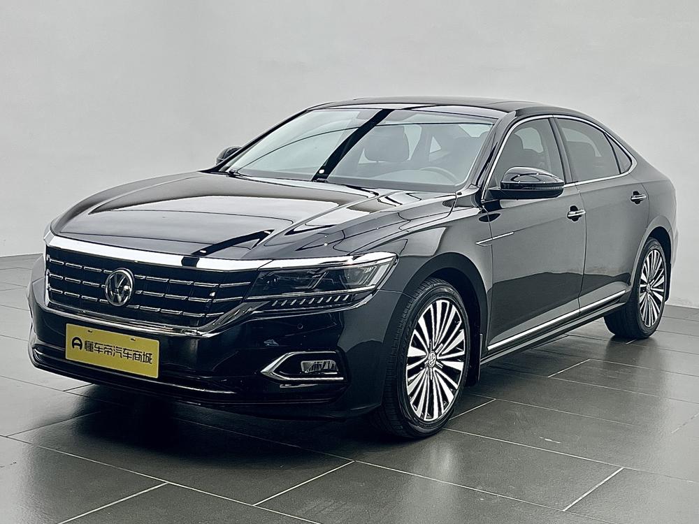Volkswagen Passat Модель 2019 года 330TSI Deluxe Edition Country VI – фото 1