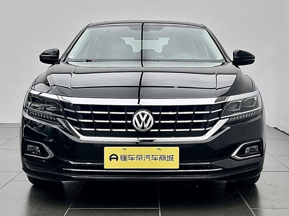 Volkswagen Passat Модель 2019 года 330TSI Deluxe Edition Country VI – фото 2