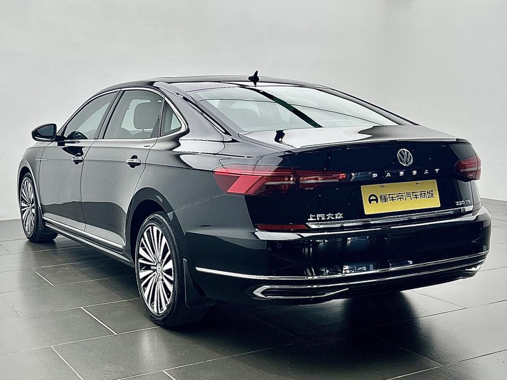 Volkswagen Passat Модель 2019 года 330TSI Deluxe Edition Country VI – фото 5