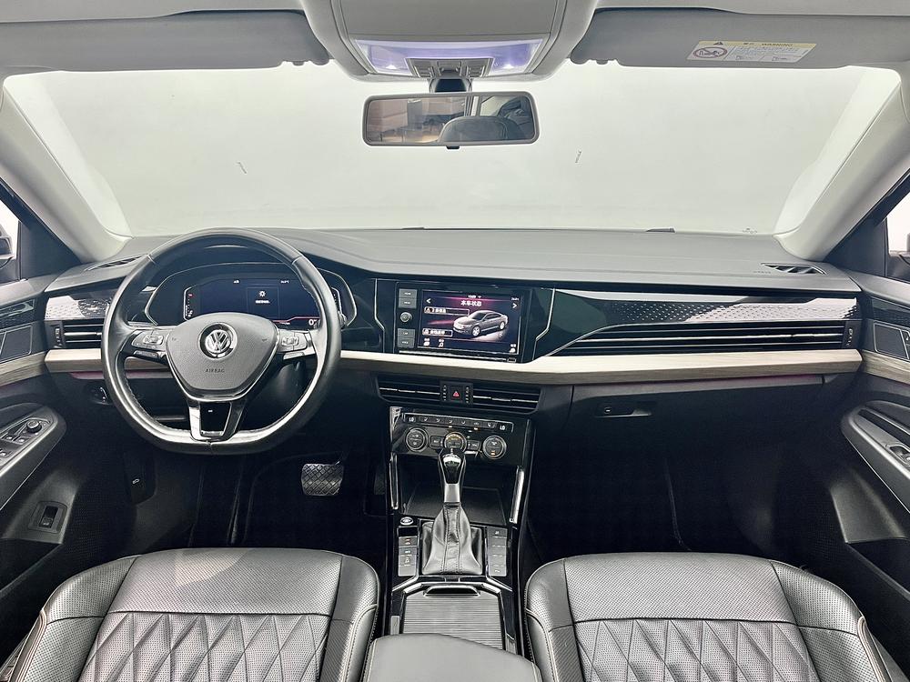 Volkswagen Passat Модель 2019 года 330TSI Deluxe Edition Country VI – фото 14