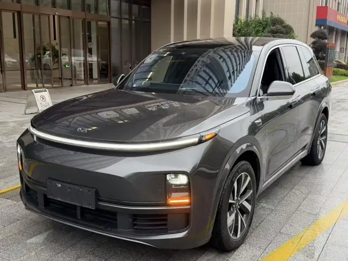 Li Auto L8 2023 Model Pro Edition