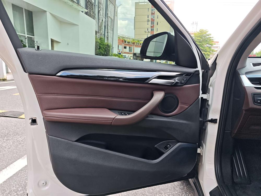 BMW X1 2020 sDrive20Li Premium – фото 15