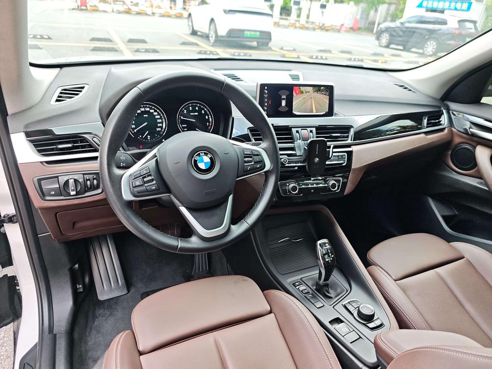 BMW X1 2020 sDrive20Li Premium – фото 17