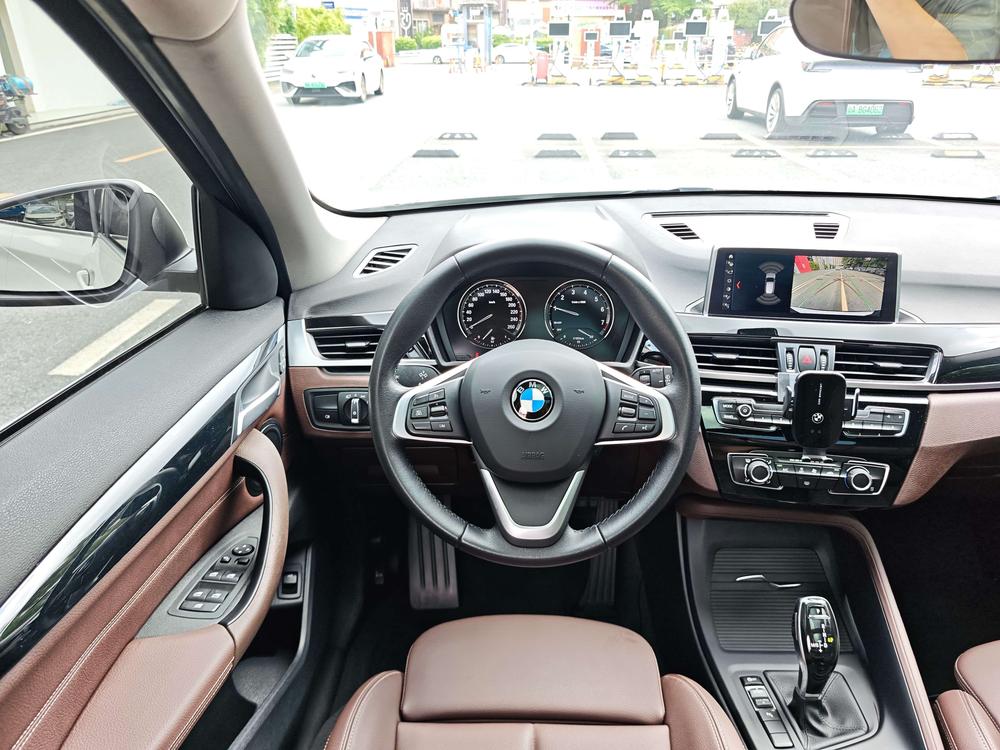 BMW X1 2020 sDrive20Li Premium – фото 22