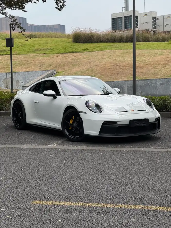 PORSCHE 911 2023 Model Carrera 3.0T