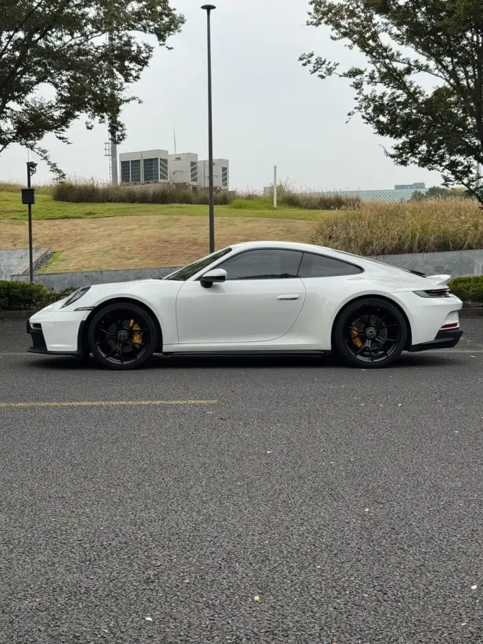 PORSCHE 911 2023 Model Carrera 3.0T