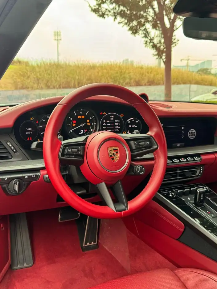PORSCHE 911 2023 Model Carrera 3.0T – фото 10