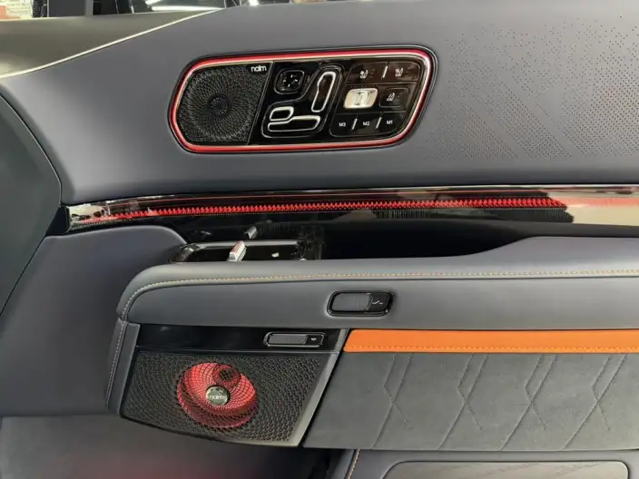 ZEEKR 9X 2025 Model Obsidian Black Edition 70kWh VI seat – фото 10